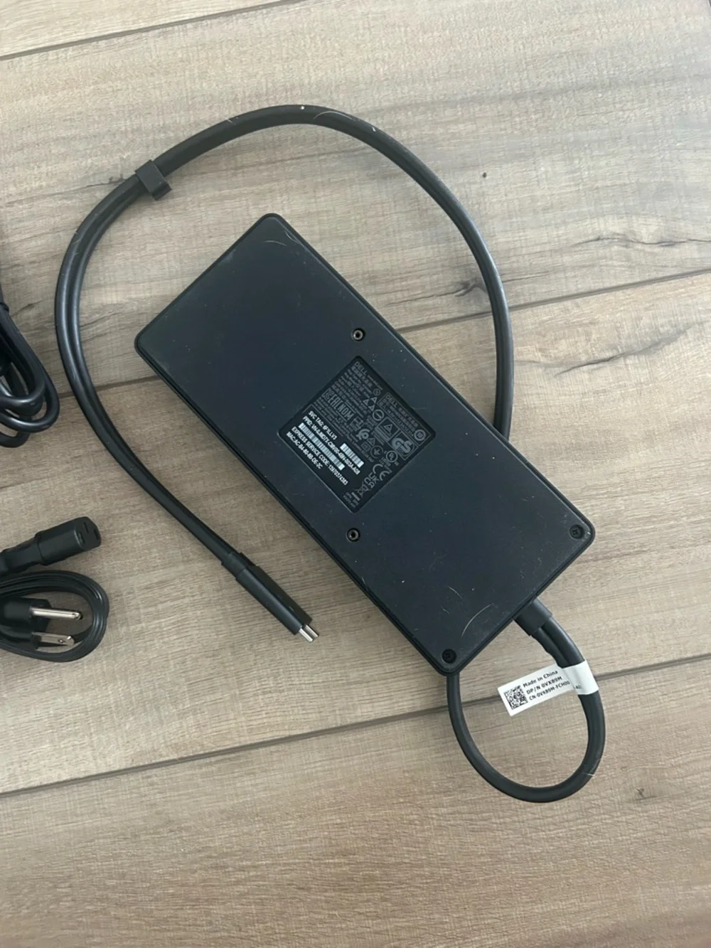 Dell Docking Station WD19DCS and Dell 240W Adapter